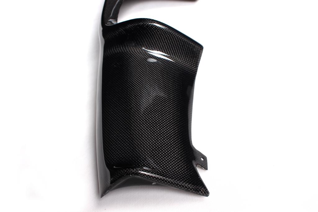 BMW E92/E93 CARBON FIBRE V STYLE DIFFUSER 2007-2013-carbonizeduk