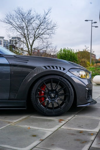 BMW 1 Series M140i & 2 series F20/F21/ F22 Carbon fibre widened Vented front Wings fenders 2015-2019-carbonizeduk