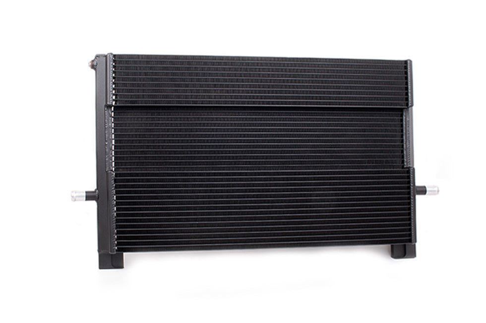 Forge Motorsport Centre Chargecooler Radiator - Mercedes A/CLA45 AMG-carbonizeduk