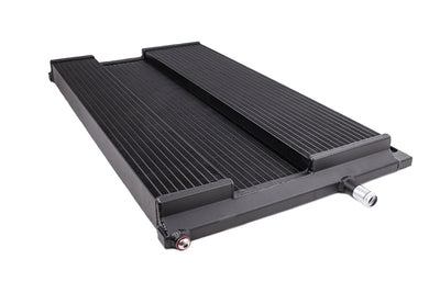 Forge Motorsport Centre Chargecooler Radiator - Mercedes A/CLA45 AMG-carbonizeduk