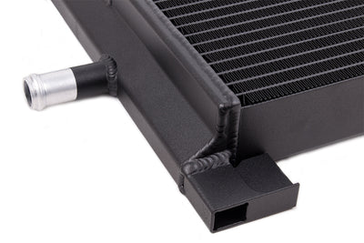 Forge Motorsport Centre Chargecooler Radiator - Mercedes A/CLA45 AMG-carbonizeduk