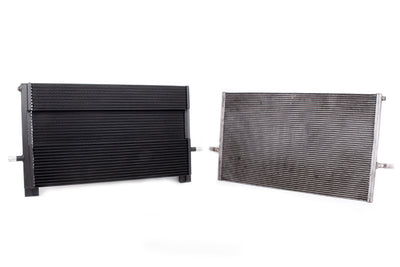 Forge Motorsport Centre Chargecooler Radiator - Mercedes A/CLA45 AMG-carbonizeduk