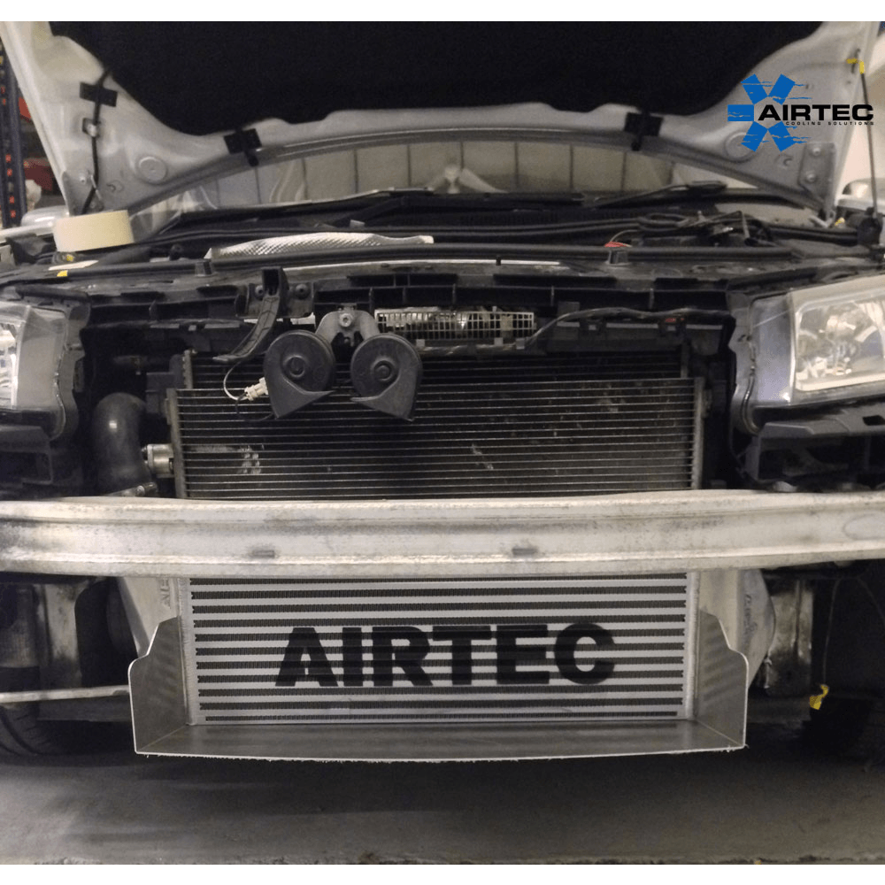 AIRTEC Motorsport 95mm Core Intercooler Upgrade with Air-Ram Scoop for Megane 2 225 and R26-Renault-Airtec-carbonizeduk