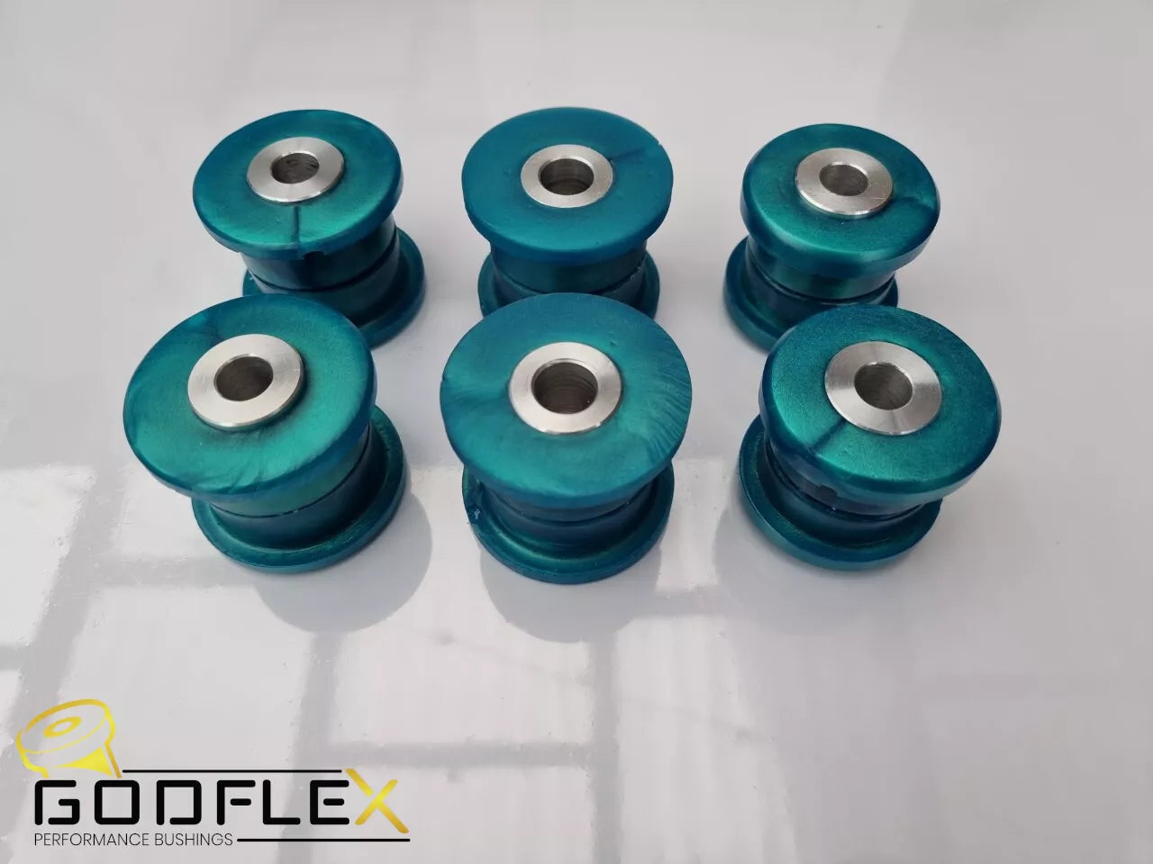 Rear Suspension Arms Hub Knuckle Bush Kit For Honda CR-V (2002-2006) in Poly-bushes-carbonizeduk